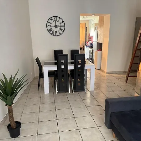 Cardinal Apartment Renage